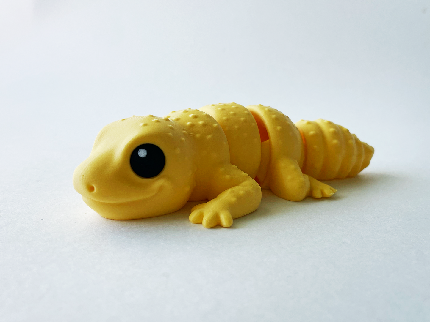Yellow Desert Gecko Fidget Toy for Pretend Play and STEM Learning