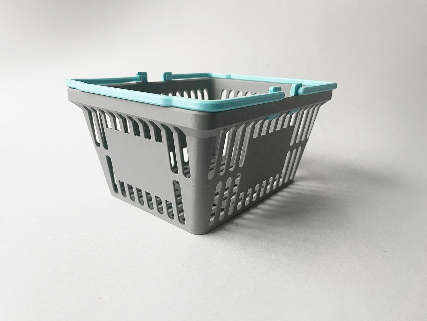 Mom's Shopping Basket - Medium Articulated Basket for Tabletop Tactile Play or Pretend Shopping & Stress Relief
