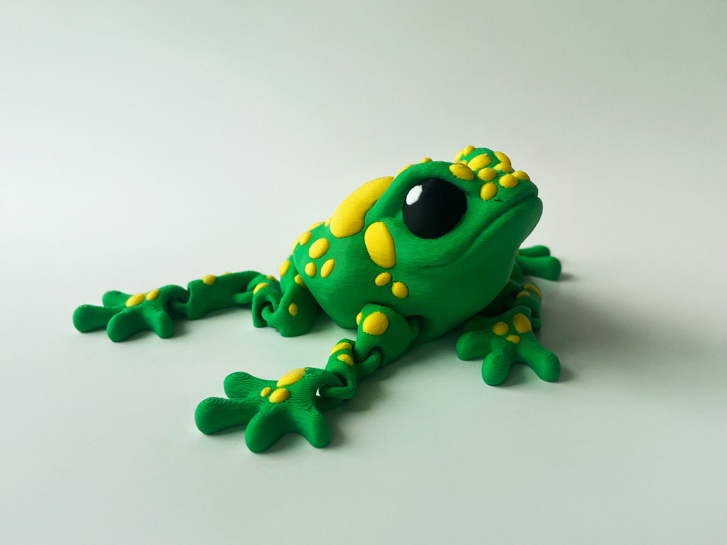3D Printed Green Toad Toy: Posable Cinderwing3D Design