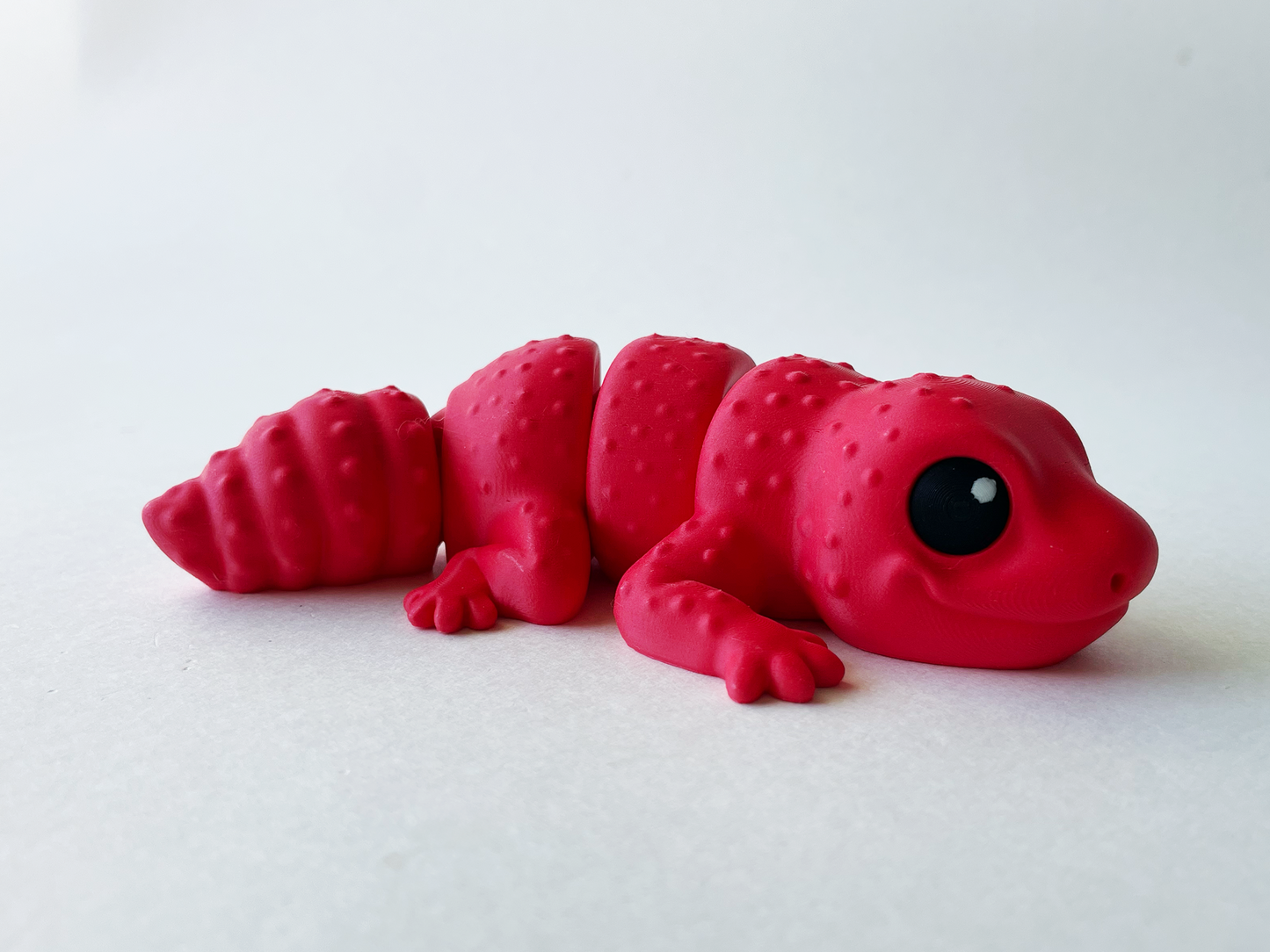 Red Desert Gecko Fidget Toy for Pretend Play and STEM Learning