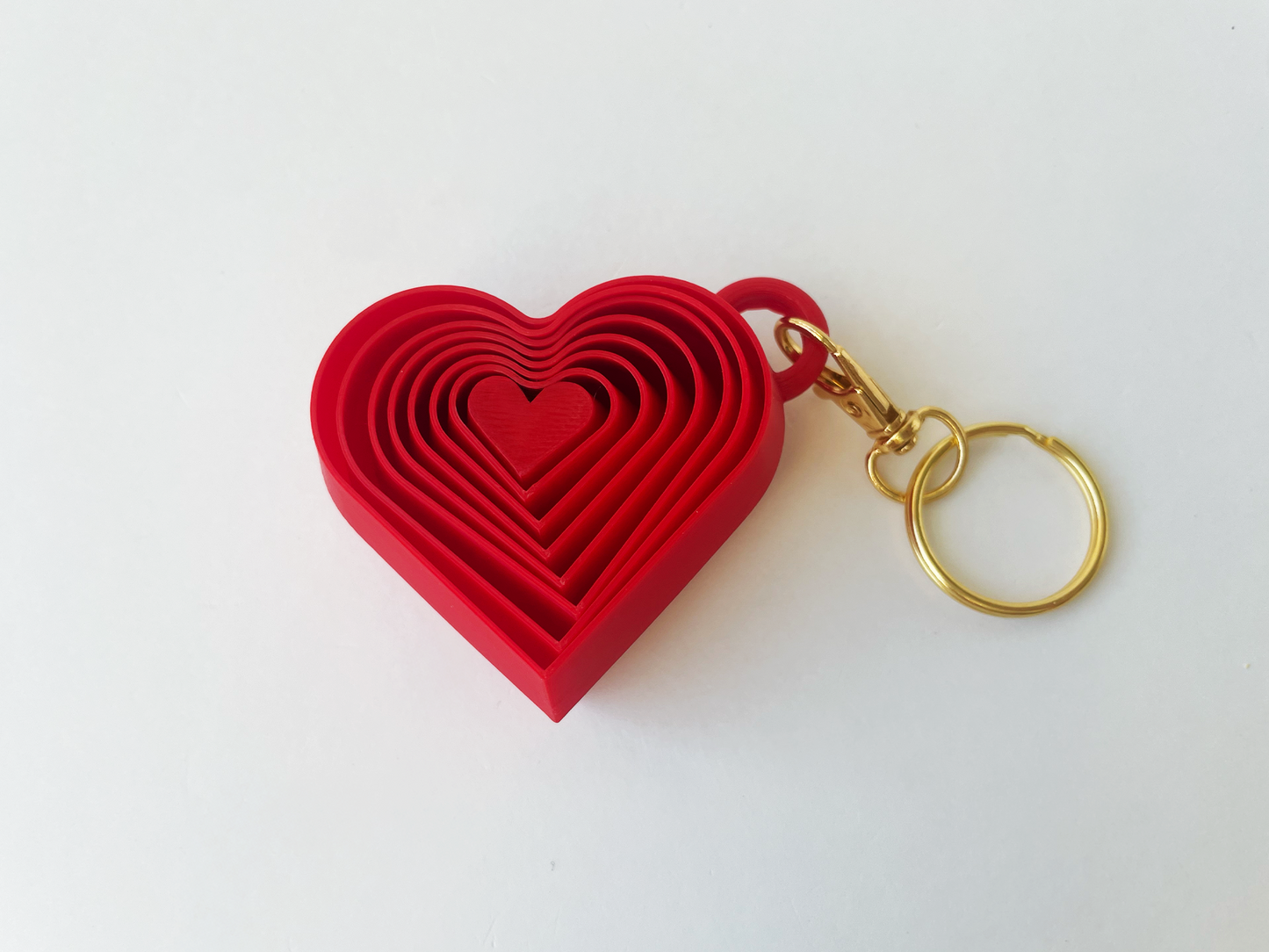Mom’s Layered Heart Fidget Toy Keychain- High-Quality 3D Printed Keychain Heart for your loved ones