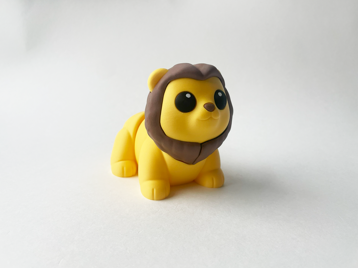 ZOU's Lion Fidget Toy - High-Quality 3D-Printed Articulated Buddy with Tiki-Taka Noise for Indoor and Outdoor Play & Stress Relief