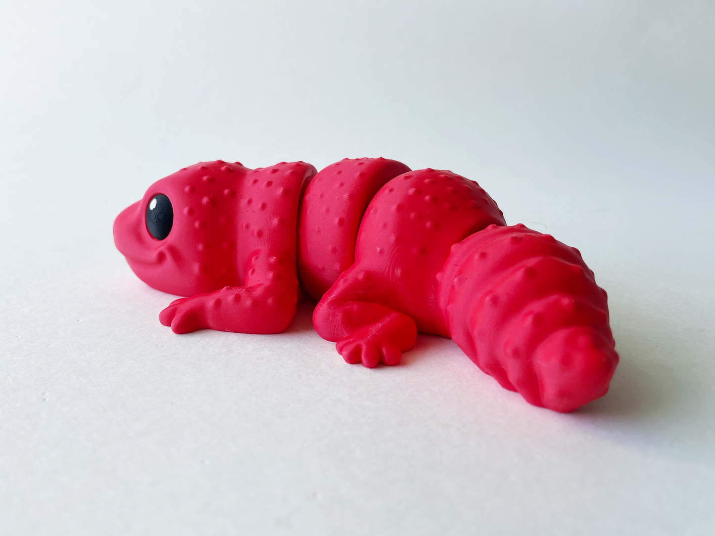 Red Desert Gecko Fidget Toy for Pretend Play and STEM Learning