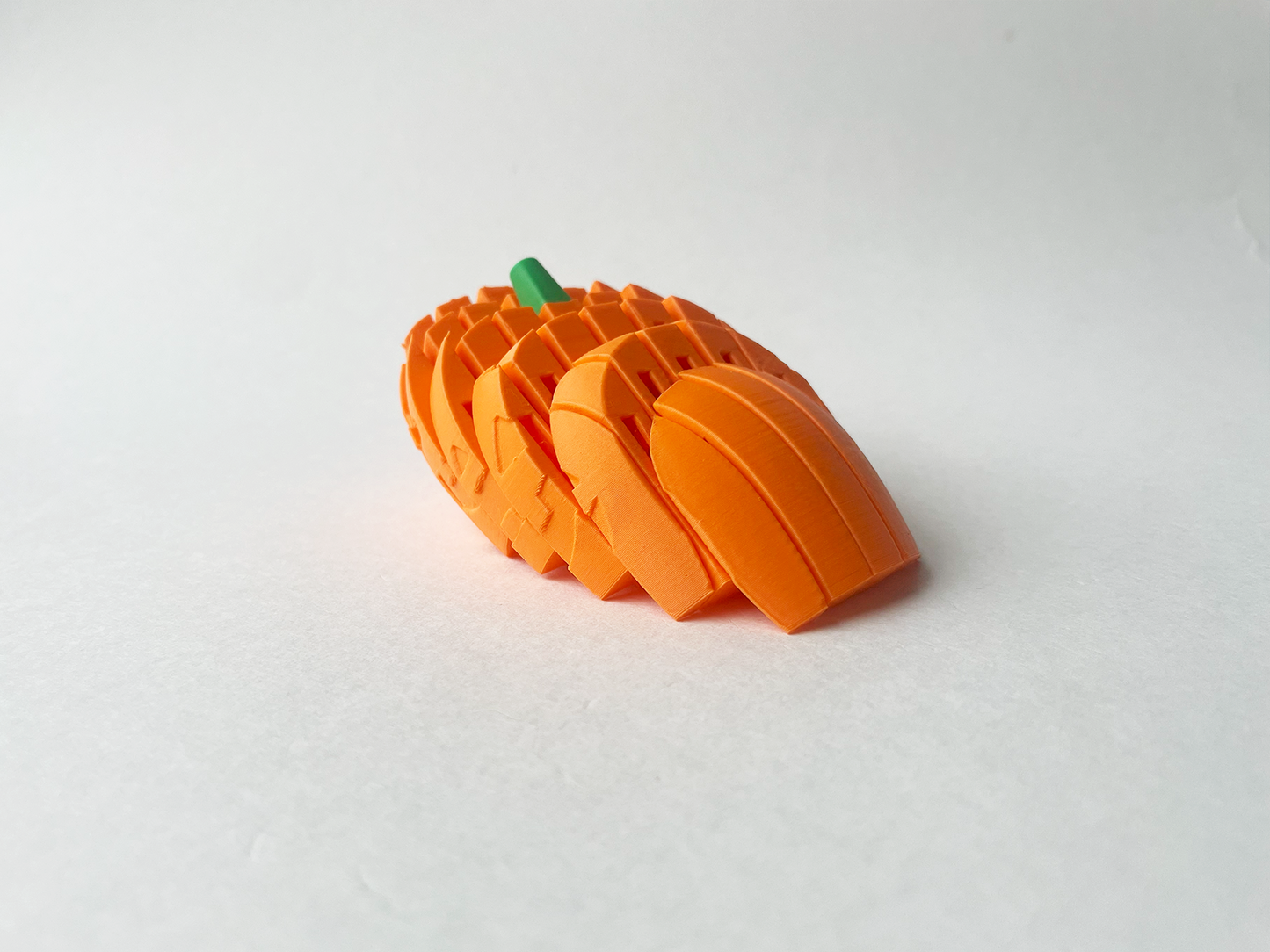 Jack’s Orange Pumpkin Fidget Toy- - High-Quality 3D Printed Articulated Pumpkin Fidget for Tabletop Tactile Play