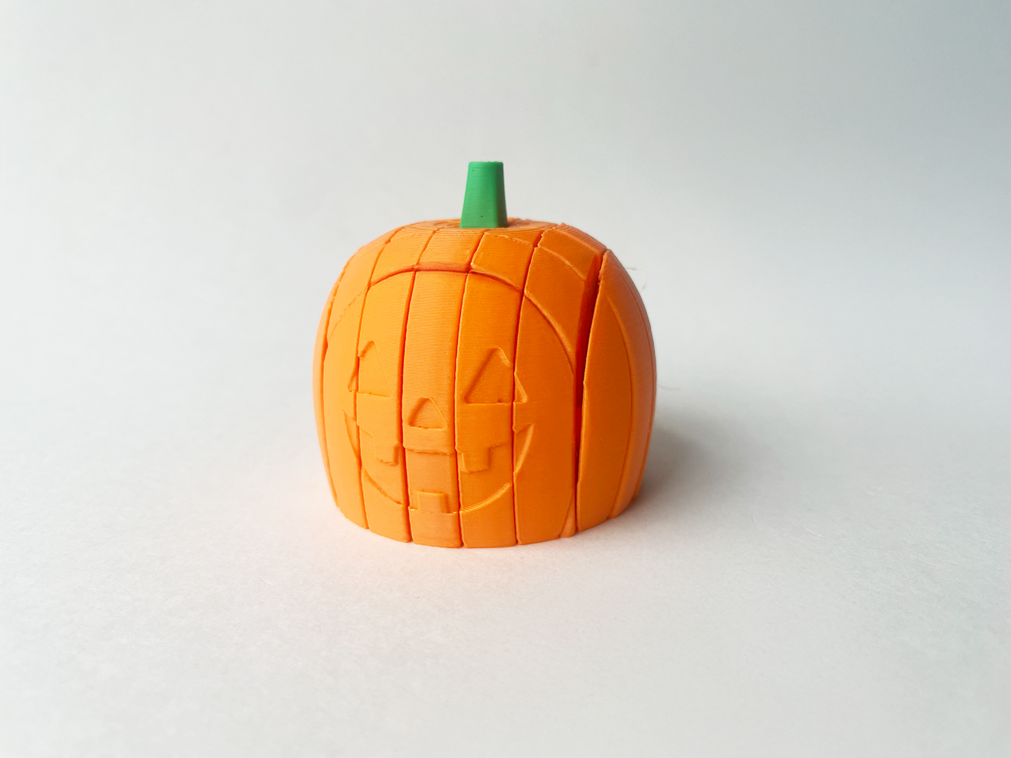 Jack’s Orange Pumpkin Fidget Toy- - High-Quality 3D Printed Articulated Pumpkin Fidget for Tabletop Tactile Play