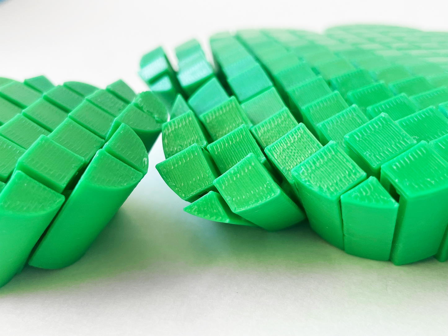 Mom’s St Patrick's Day Lucky Clover Fidget Toy Small and Large- - High-Quality 3D Printed Articulated Lucky Clover for Tabletop Tactile Play