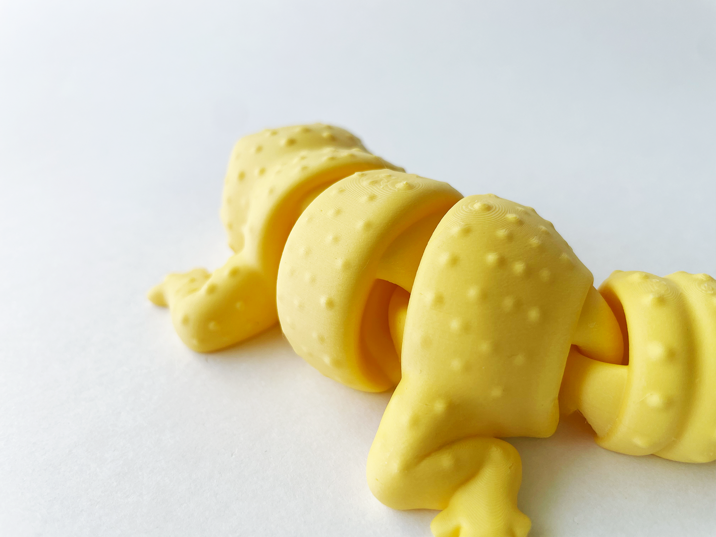 Yellow Desert Gecko Fidget Toy for Pretend Play and STEM Learning