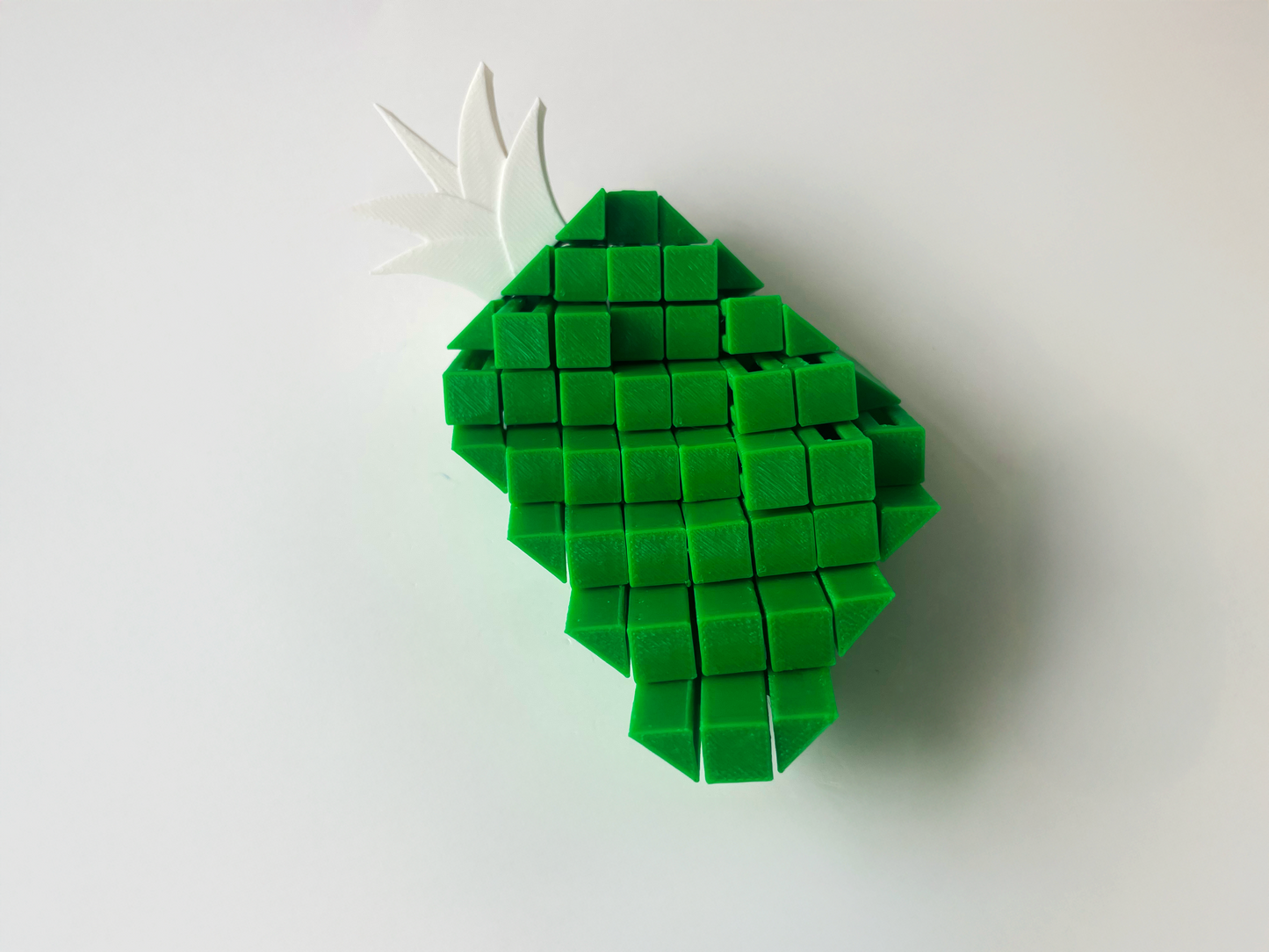 Patrick’s Green Pineapple Fidget Toy- - High-Quality 3D Printed Articulated Pineapple Fidget for Tabletop Tactile Play