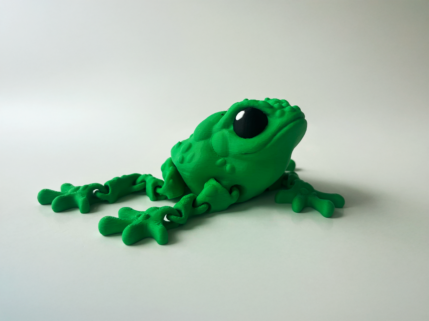 3D Printed Green Toad Toy: Posable Cinderwing3D Design
