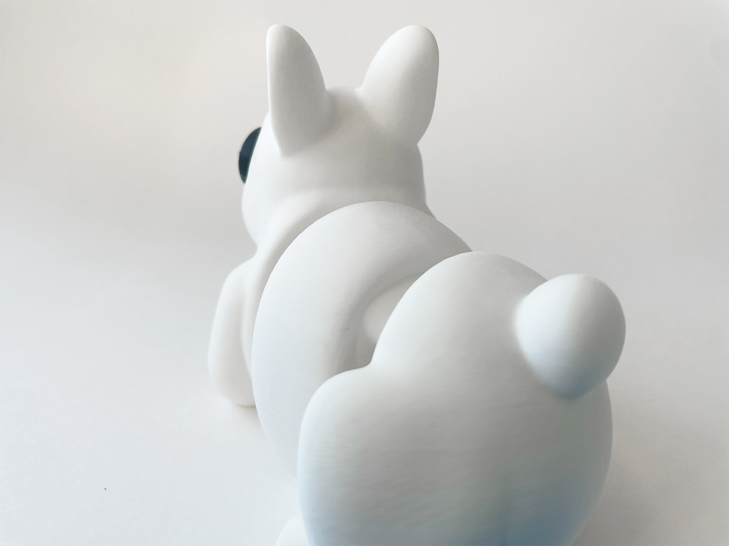 Easter's White Bunny Fidget Toy - Medium High-Quality 3D-Printed Articulated Buddy with Tiki-Taka Noise for Indoor and Outdoor Play & Stress Relief