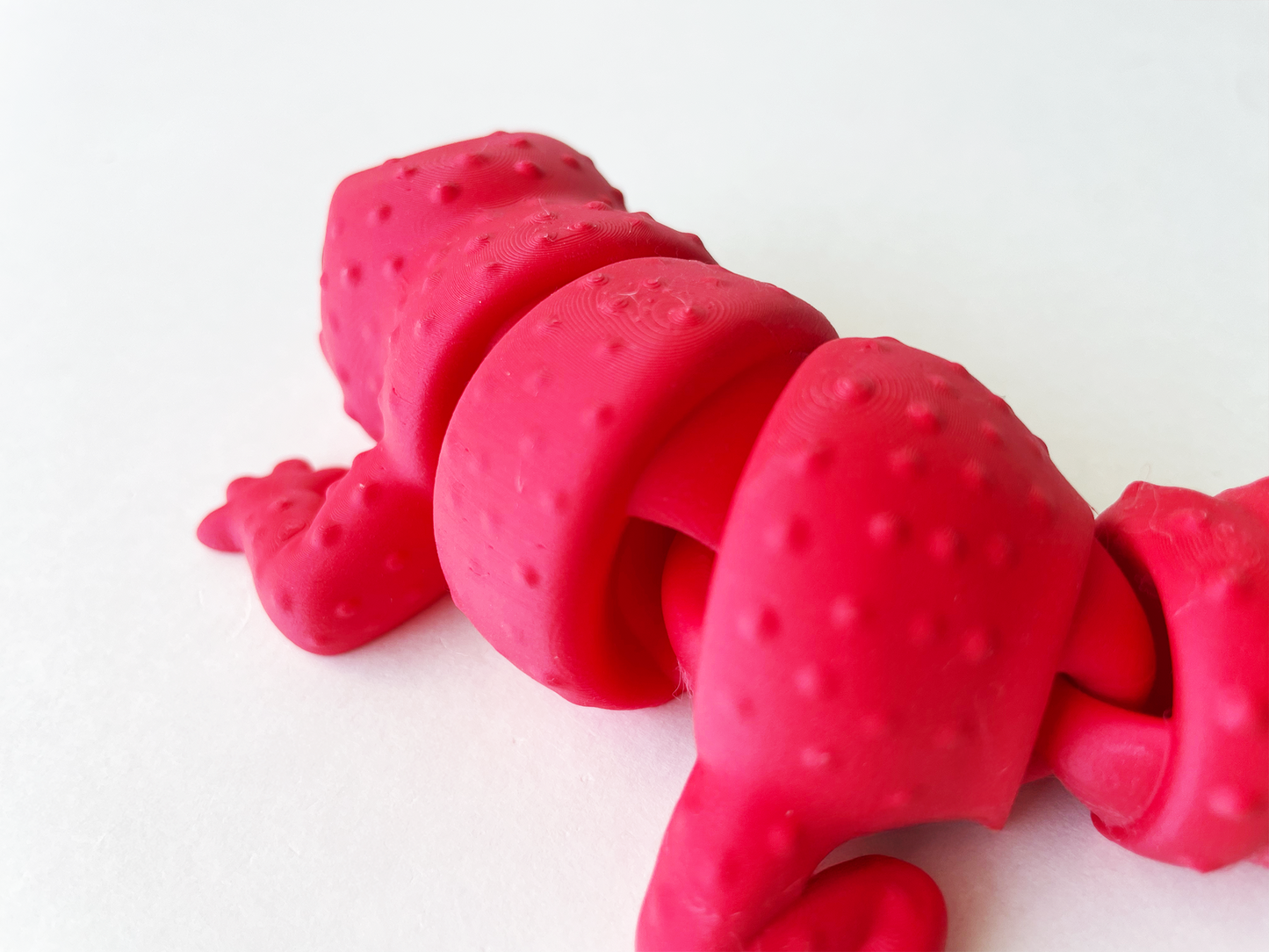 Red Desert Gecko Fidget Toy for Pretend Play and STEM Learning