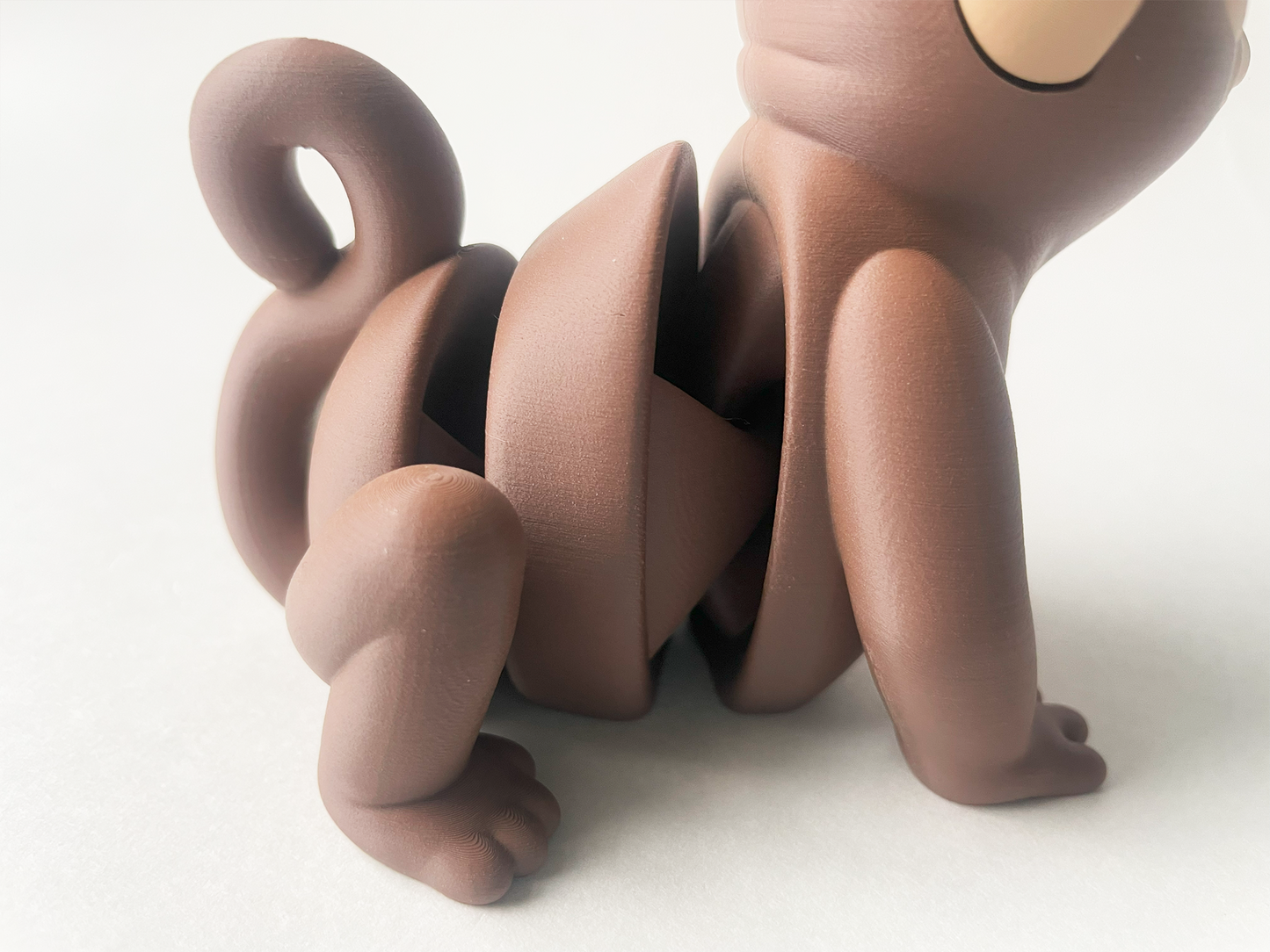 ZOU's Crazy Monkey Fidget Toy - High-Quality 3D-Printed Articulated Buddy with Tiki-Taka Noise for Indoor and Outdoor Play & Stress Relief