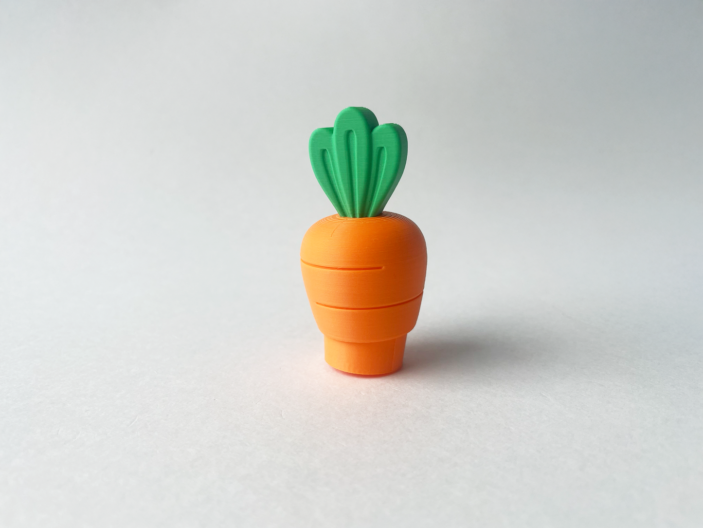 Mom's Small Garden-- Carrot Garden Set of 2, One Large Carrot and One Small Carrot - Articulated Garden for Tabletop Tactile Play & Stress Relief