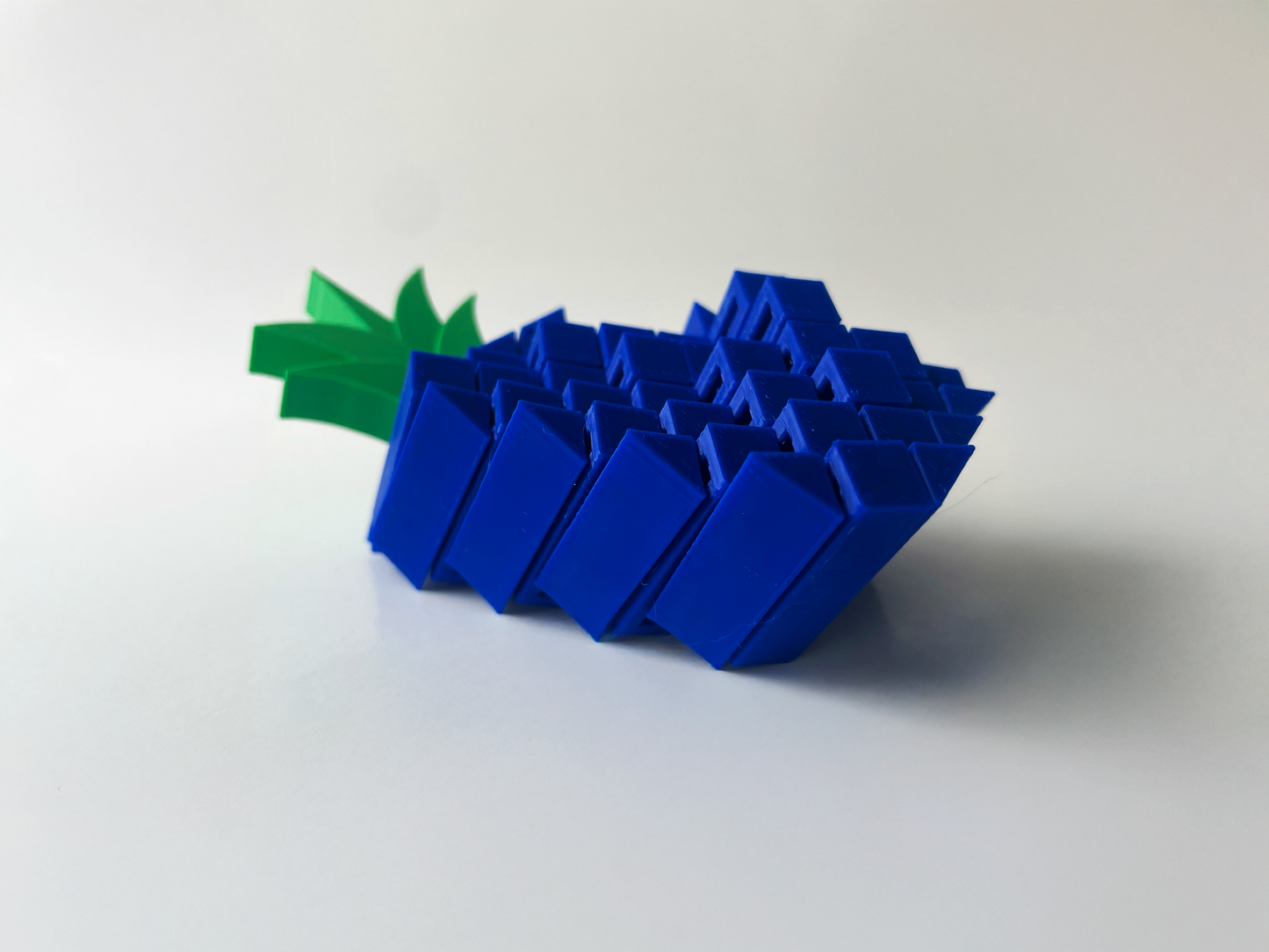 Patrick’s Blue Pineapple Fidget Toy- - High-Quality 3D Printed Articulated Pineapple Fidget for Tabletop Tactile Play