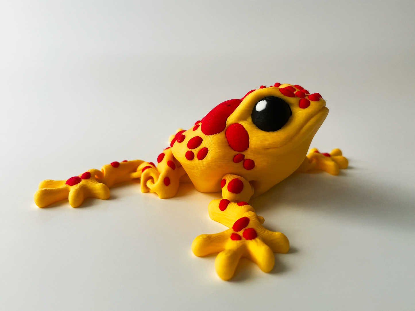 3D Printed Yellow Toad Toy: Posable Jungle Creature by Cinderwing3D