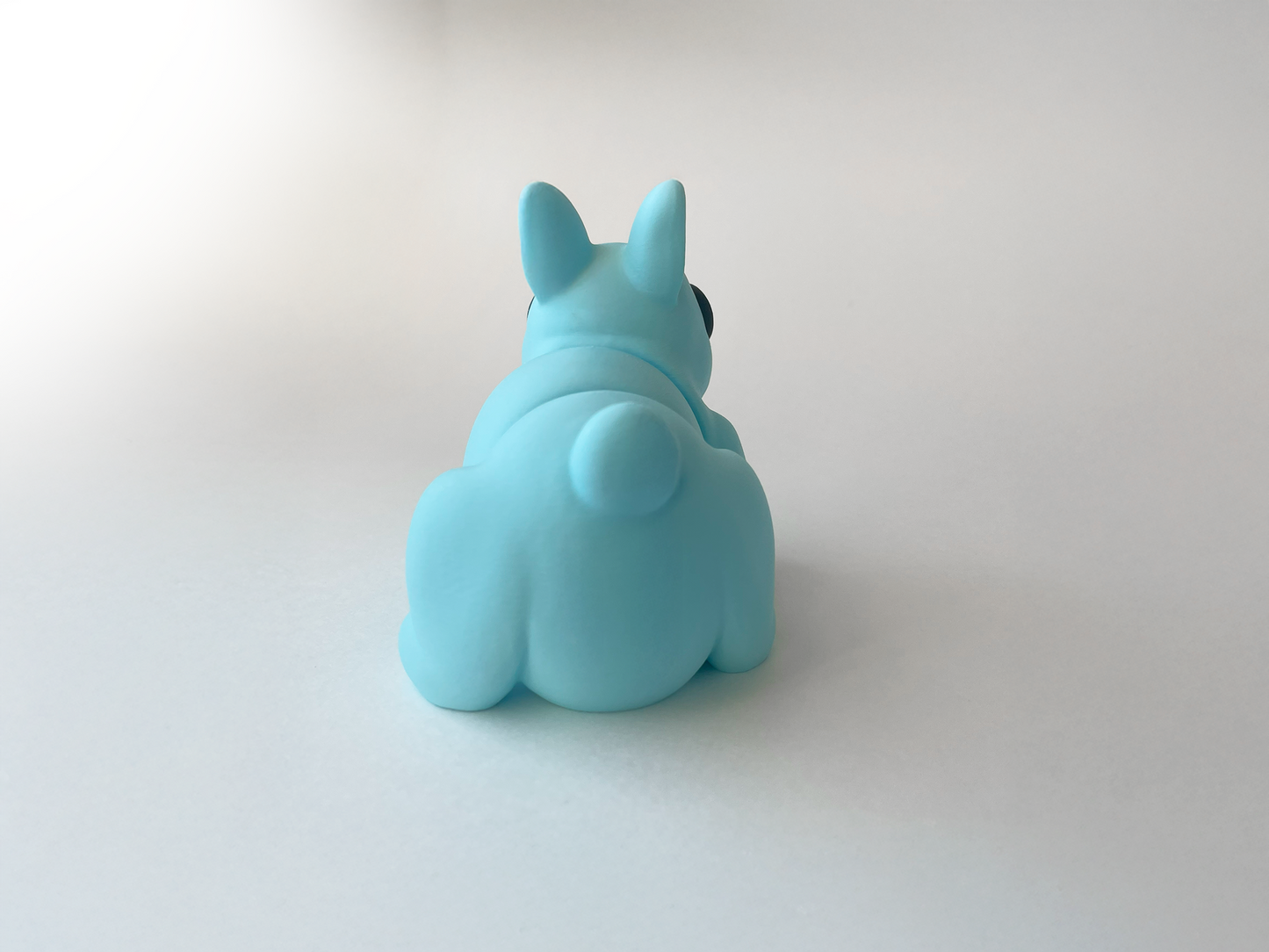 Easter's Baby Blue Bunny Fidget Toy - Medium High-Quality 3D-Printed Articulated Buddy with Tiki-Taka Noise for Indoor and Outdoor Play Stress Relief