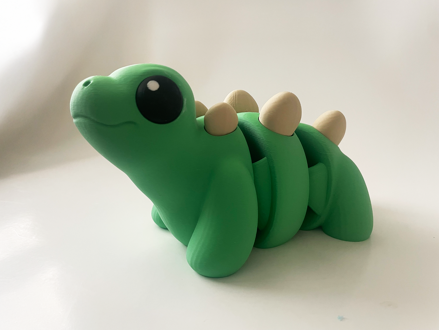 ZOU's BIG Green Stegosaurus Dino Fidget Toy - High-Quality 3D Printed Articulated Dinosaur for Indoor & Outdoor & Stress Relief Play
