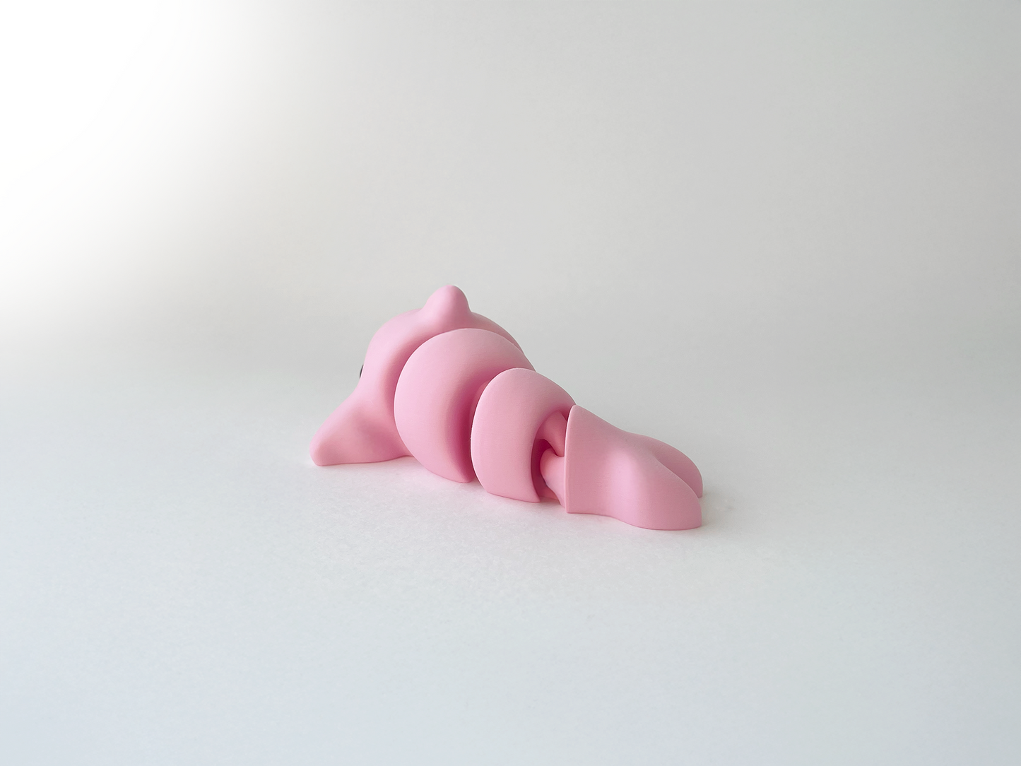ZOU's Cute Pink Dolphin Fidget Toy - Medium High-Quality 3D-Printed Articulated Buddy with Tiki-Taka Noise for Indoor and Outdoor Play & Stress Relief