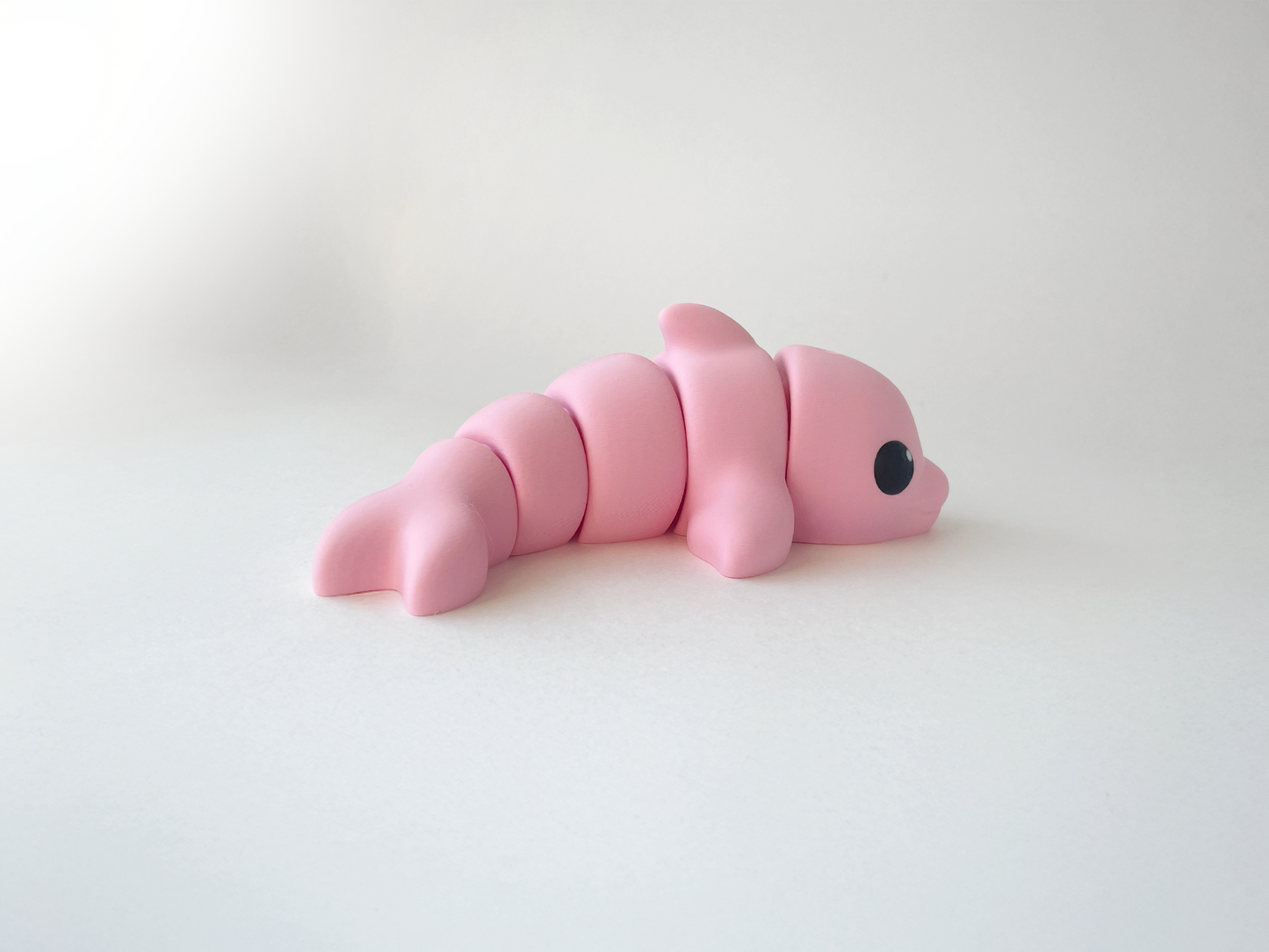 ZOU's Cute Pink Dolphin Fidget Toy - Medium High-Quality 3D-Printed Articulated Buddy with Tiki-Taka Noise for Indoor and Outdoor Play & Stress Relief