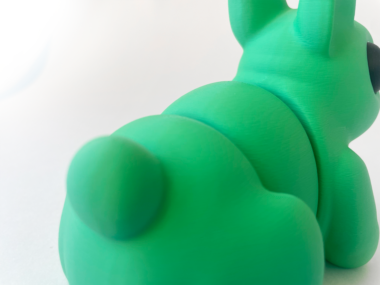 Easter's Green Bunny Fidget Toy - Medium High-Quality 3D-Printed Articulated Buddy with Tiki-Taka Noise for Indoor and Outdoor Play & Stress Relief