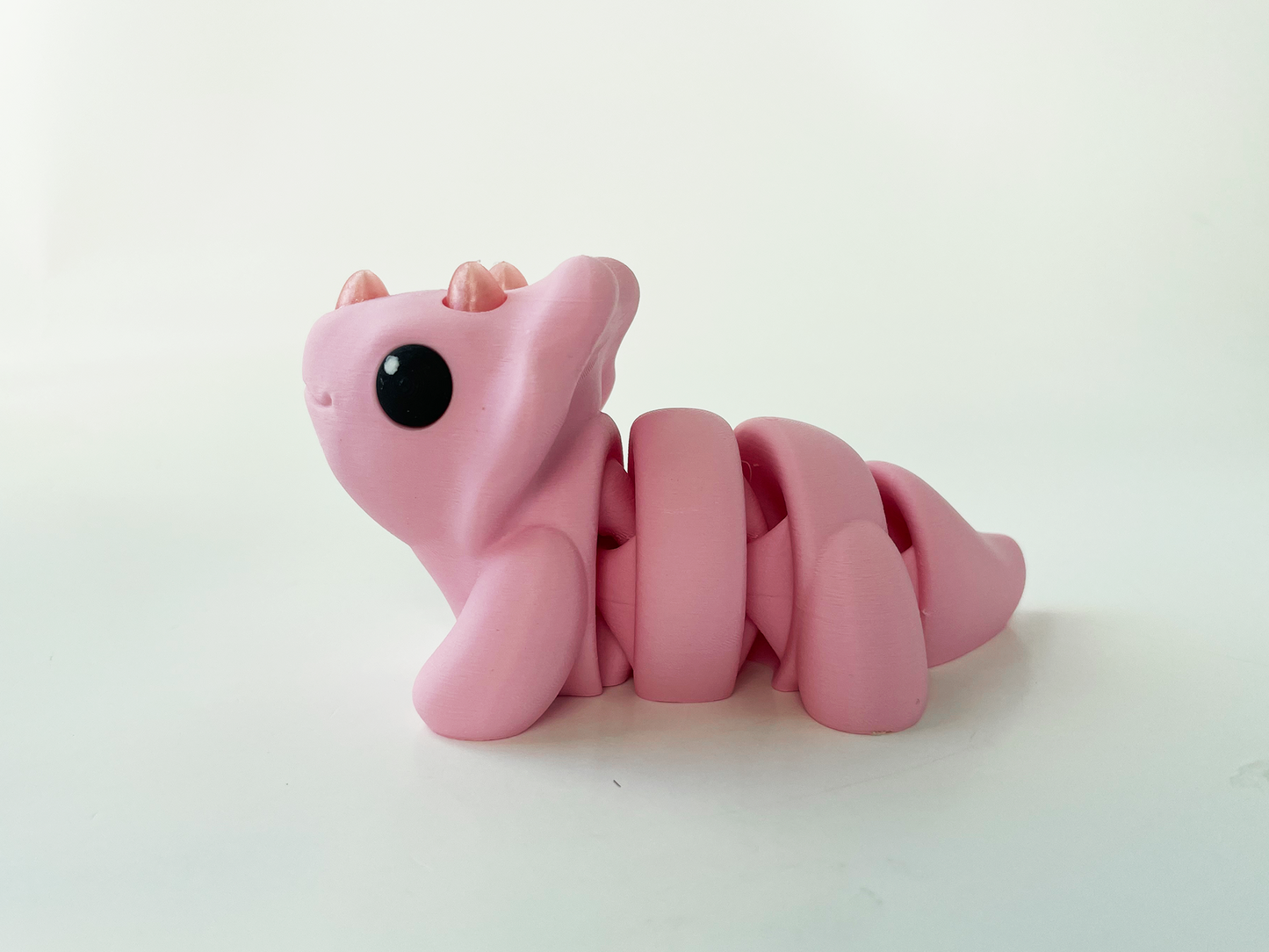 ZOU's Baby Pink Triceratops Dino Fidget Toy - High-Quality 3D Printed Articulated Dinosaur for Indoor & Outdoor & Stress Relief Play