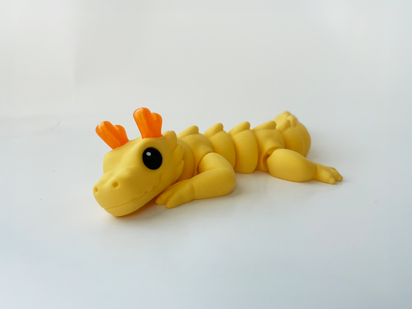 Zou's Yellow Dragon Fidget Toy- - Medium High-Quality 3D Printed Articulated Dragon for Tabletop Tactile Play & Stress Relief