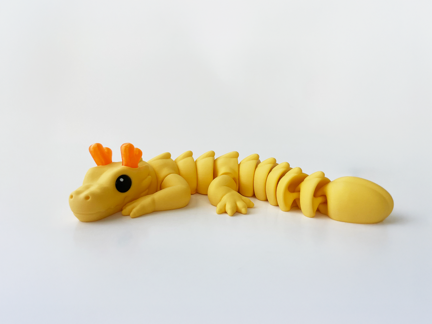 Zou's Yellow Dragon Fidget Toy- - Medium High-Quality 3D Printed Articulated Dragon for Tabletop Tactile Play & Stress Relief