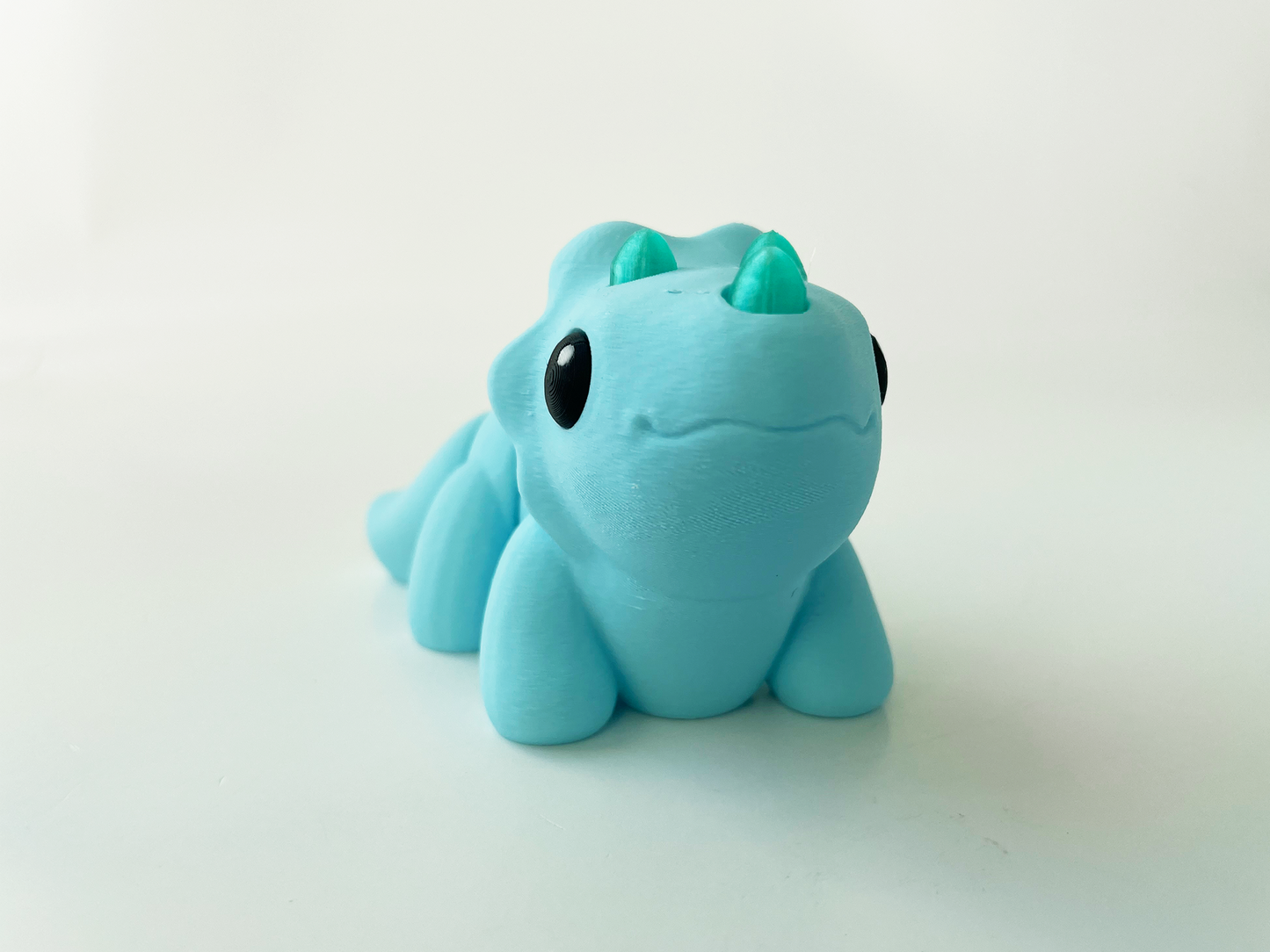 ZOU's Baby Blue Triceratops Dino Fidget Toy - High-Quality 3D Printed Articulated Dinosaur for Indoor & Outdoor & Stress Relief Play