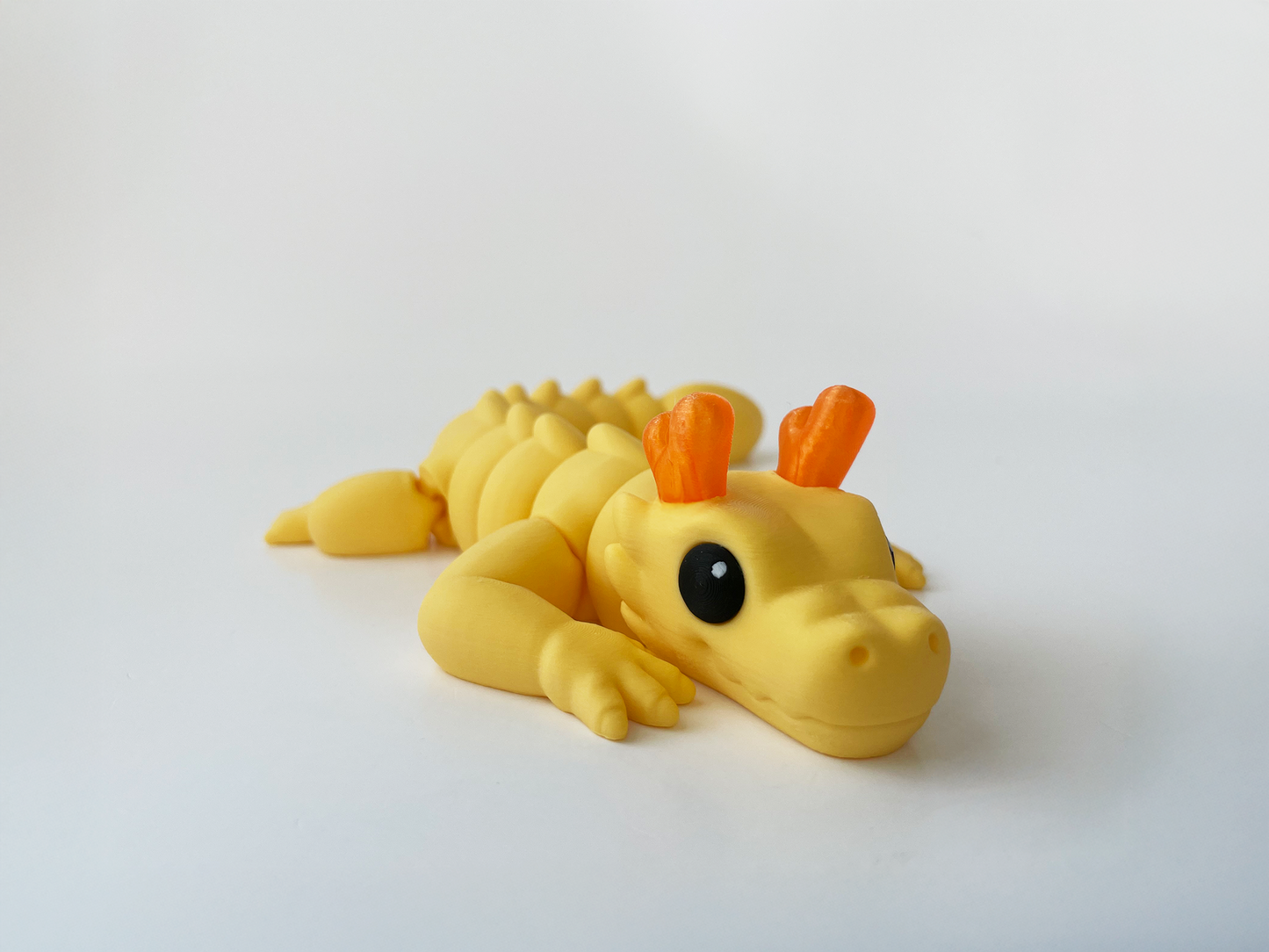 Zou's Yellow Dragon Fidget Toy- - Medium High-Quality 3D Printed Articulated Dragon for Tabletop Tactile Play & Stress Relief