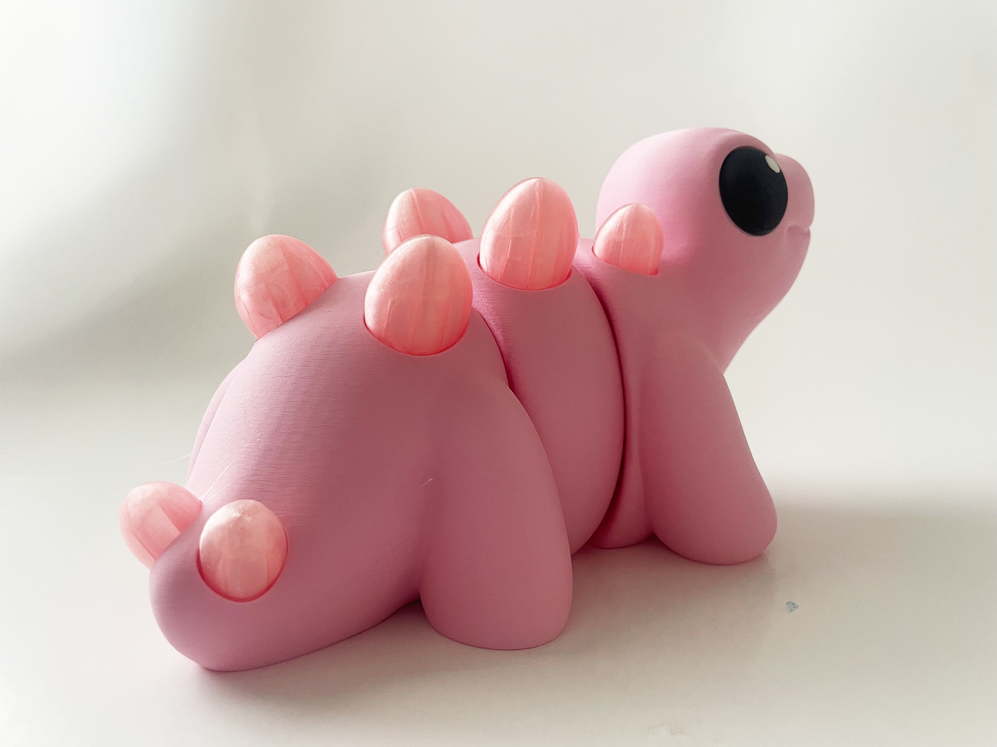 ZOU's BIG Pink Stegosaurus Dino Fidget Toy - High-Quality 3D Printed Articulated Dinosaur for Indoor & Outdoor & Stress Relief Play