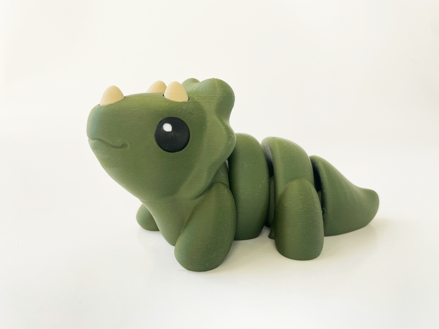 ZOU's Baby Dark Green Triceratops Dino Fidget Toy - High-Quality 3D Printed Articulated Dinosaur for Indoor & Outdoor & Stress Relief Play
