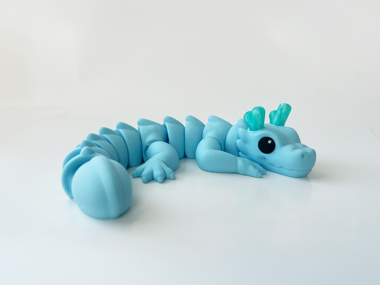 Zou's Blue Dragon Fidget Toy- - Medium High-Quality 3D Printed Articulated Dragon for Tabletop Tactile Play & Stress Relief