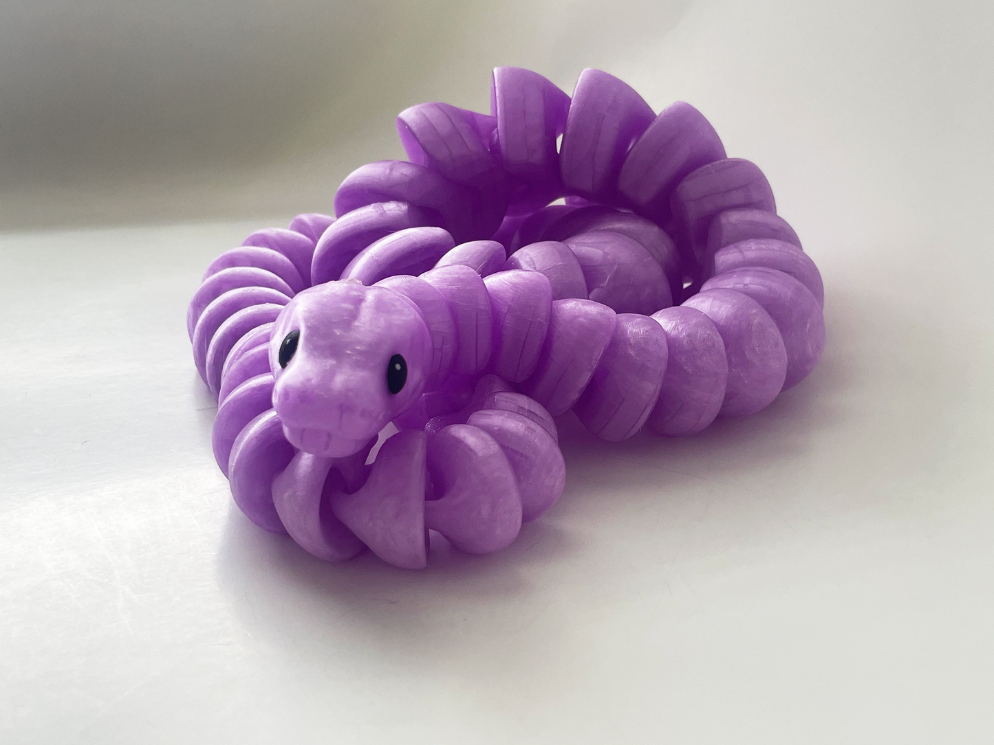 ZOU's Large Translucent Purple Boa Snake Toy - High-Quality 3D-Printed Articulated Buddy with Tiki-Taka Noise for Indoor and Outdoor Play