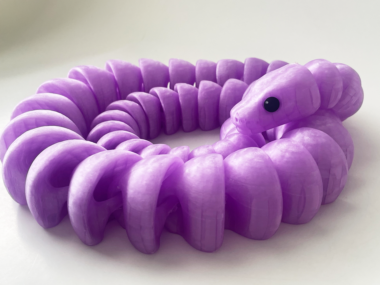 ZOU's Large Translucent Purple Boa Snake Toy - High-Quality 3D-Printed Articulated Buddy with Tiki-Taka Noise for Indoor and Outdoor Play