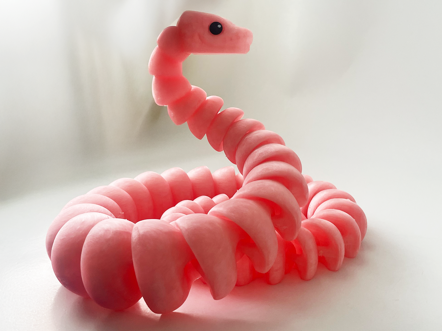 ZOU's Large Translucent Pink Boa Snake Toy - High-Quality 3D-Printed Articulated Buddy with Tiki-Taka Noise for Indoor and Outdoor Play