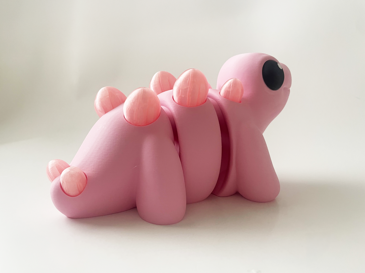 ZOU's BIG Pink Stegosaurus Dino Fidget Toy - High-Quality 3D Printed Articulated Dinosaur for Indoor & Outdoor & Stress Relief Play