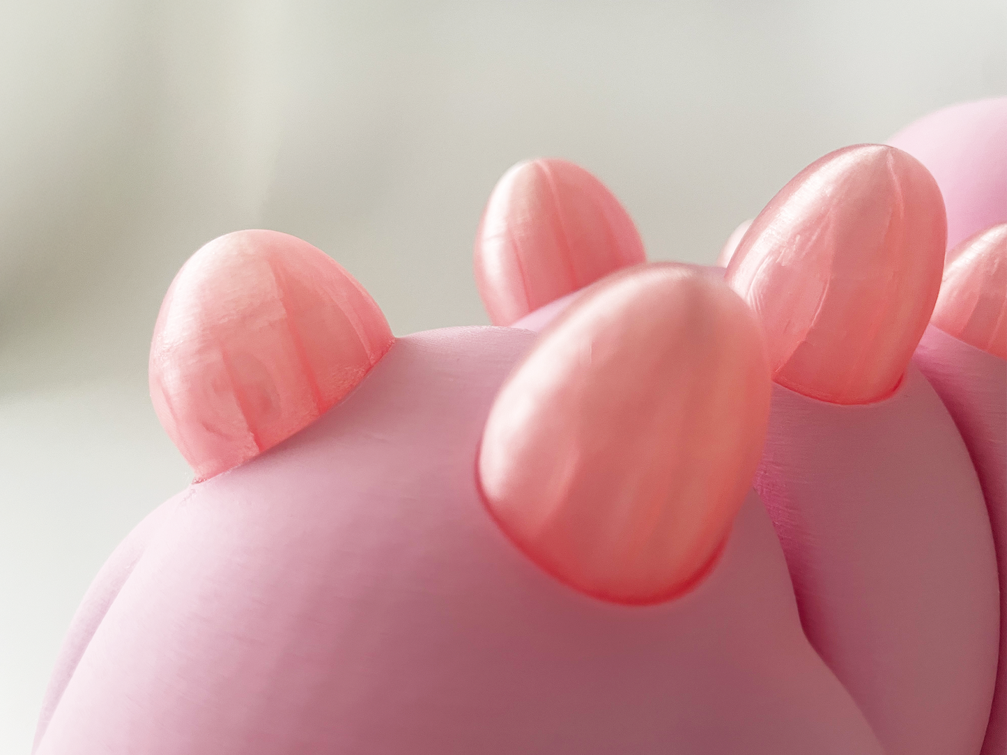 ZOU's BIG Pink Stegosaurus Dino Fidget Toy - High-Quality 3D Printed Articulated Dinosaur for Indoor & Outdoor & Stress Relief Play