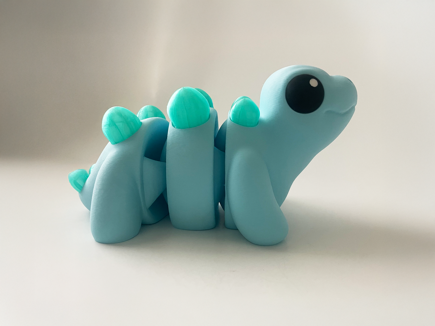 ZOU's BIG Blue Stegosaurus Dino Fidget Toy - High-Quality 3D Printed Articulated Dinosaur for Indoor & Outdoor & Stress Relief Play