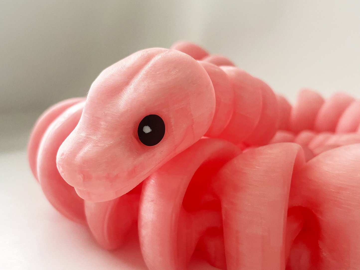 ZOU's Large Translucent Pink Boa Snake Toy - High-Quality 3D-Printed Articulated Buddy with Tiki-Taka Noise for Indoor and Outdoor Play