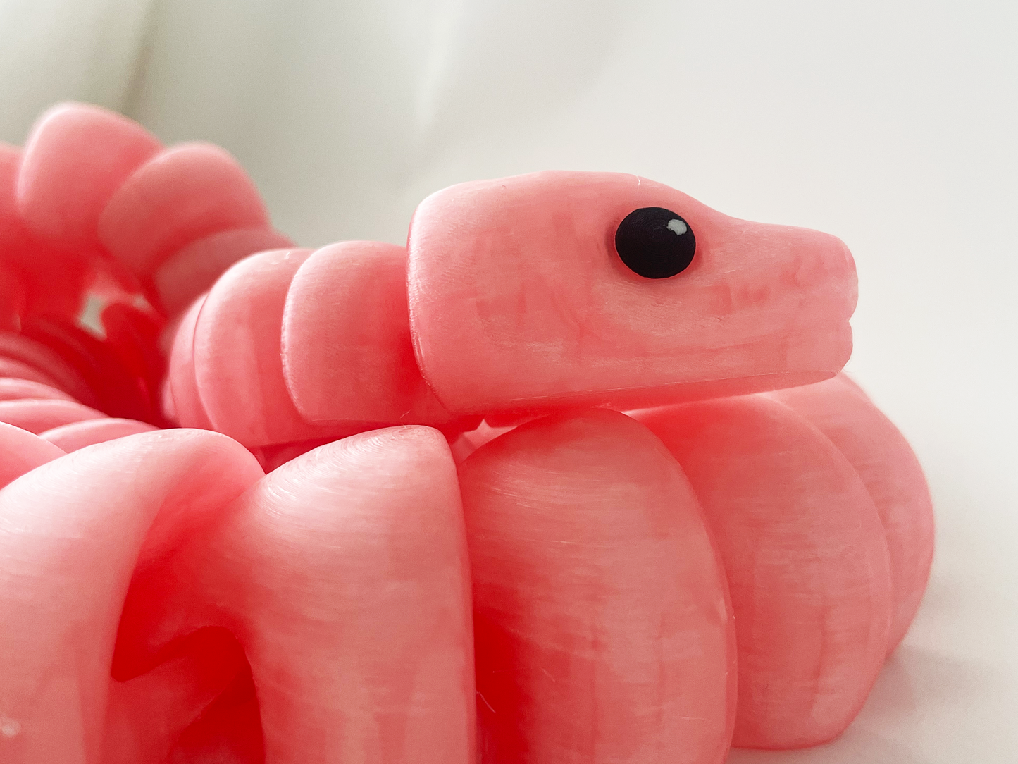 ZOU's Large Translucent Pink Boa Snake Toy - High-Quality 3D-Printed Articulated Buddy with Tiki-Taka Noise for Indoor and Outdoor Play
