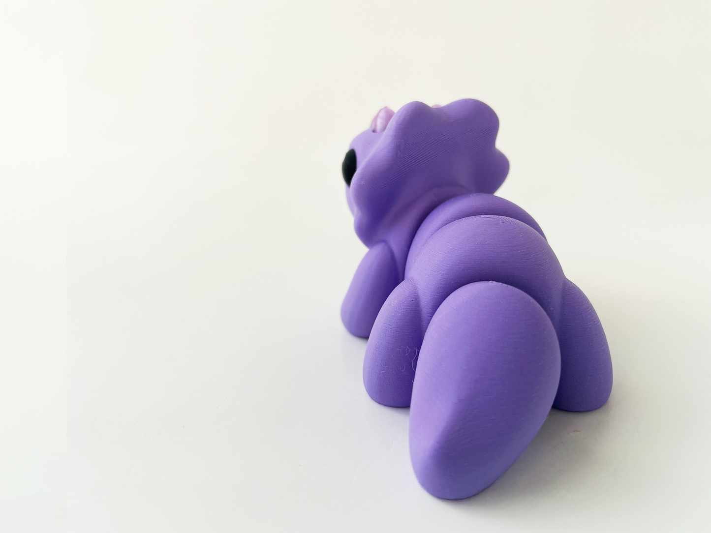 ZOU's Baby Purple Triceratops Dino Fidget Toy - High-Quality 3D Printed Articulated Dinosaur for Indoor & Outdoor & Stress Relief Play