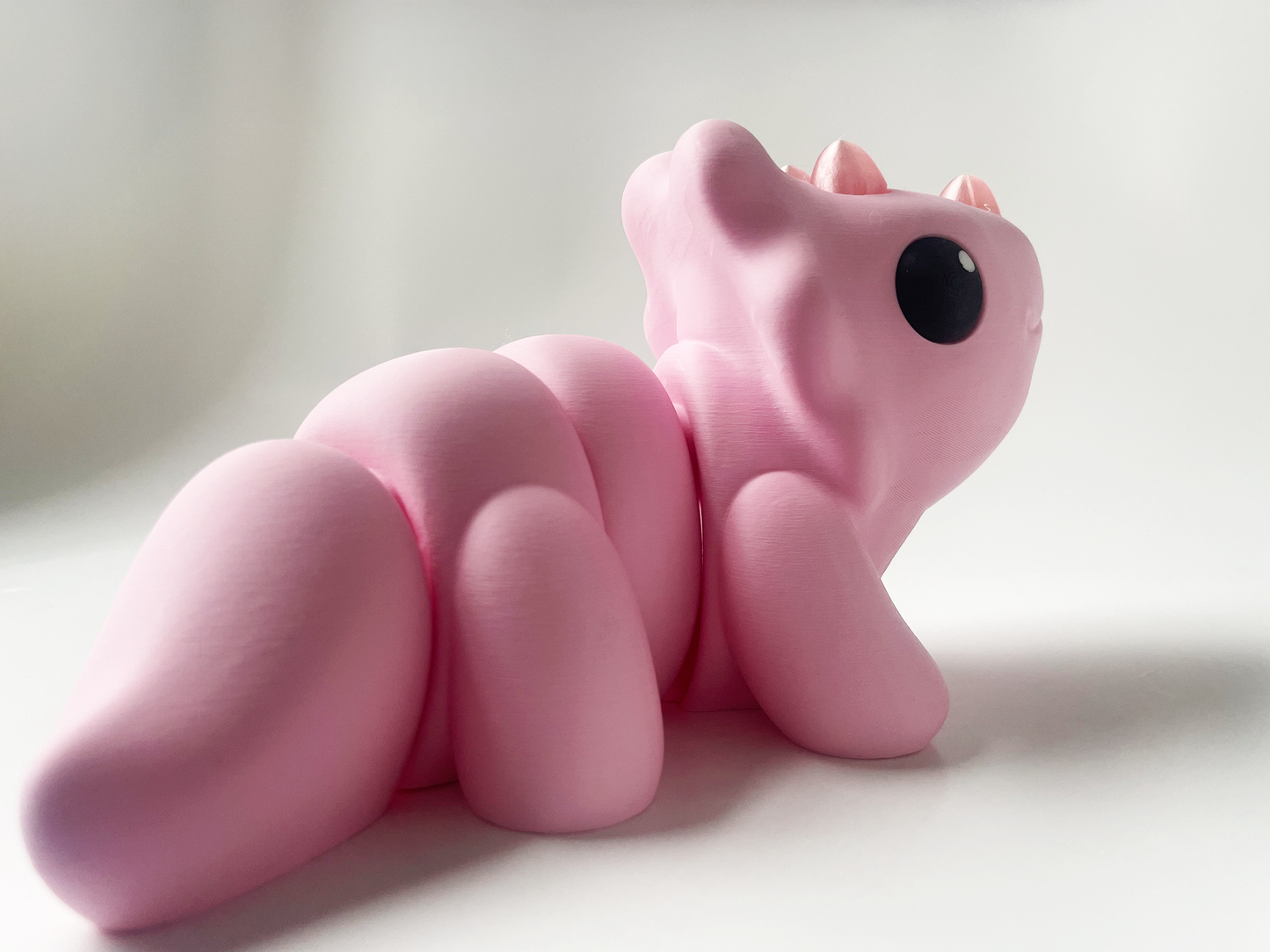 ZOU's BIG Pink Triceratops Dino Fidget Toy - High-Quality 3D Printed Articulated Dinosaur for Indoor & Outdoor Stress Relief Play