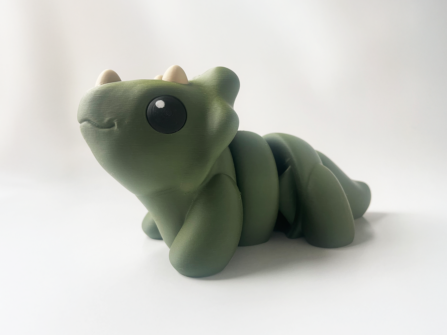 ZOU's BIG Dark Green Triceratops Dino Fidget Toy - High-Quality 3D Printed Articulated Dinosaur for Indoor & Outdoor Stress Relief Play