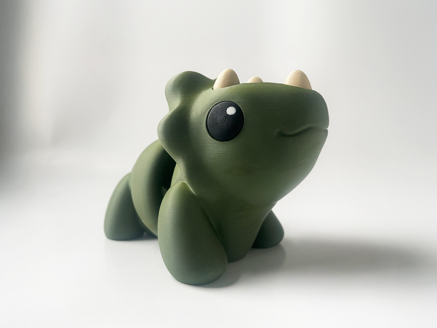 ZOU's BIG Dark Green Triceratops Dino Fidget Toy - High-Quality 3D Printed Articulated Dinosaur for Indoor & Outdoor Stress Relief Play