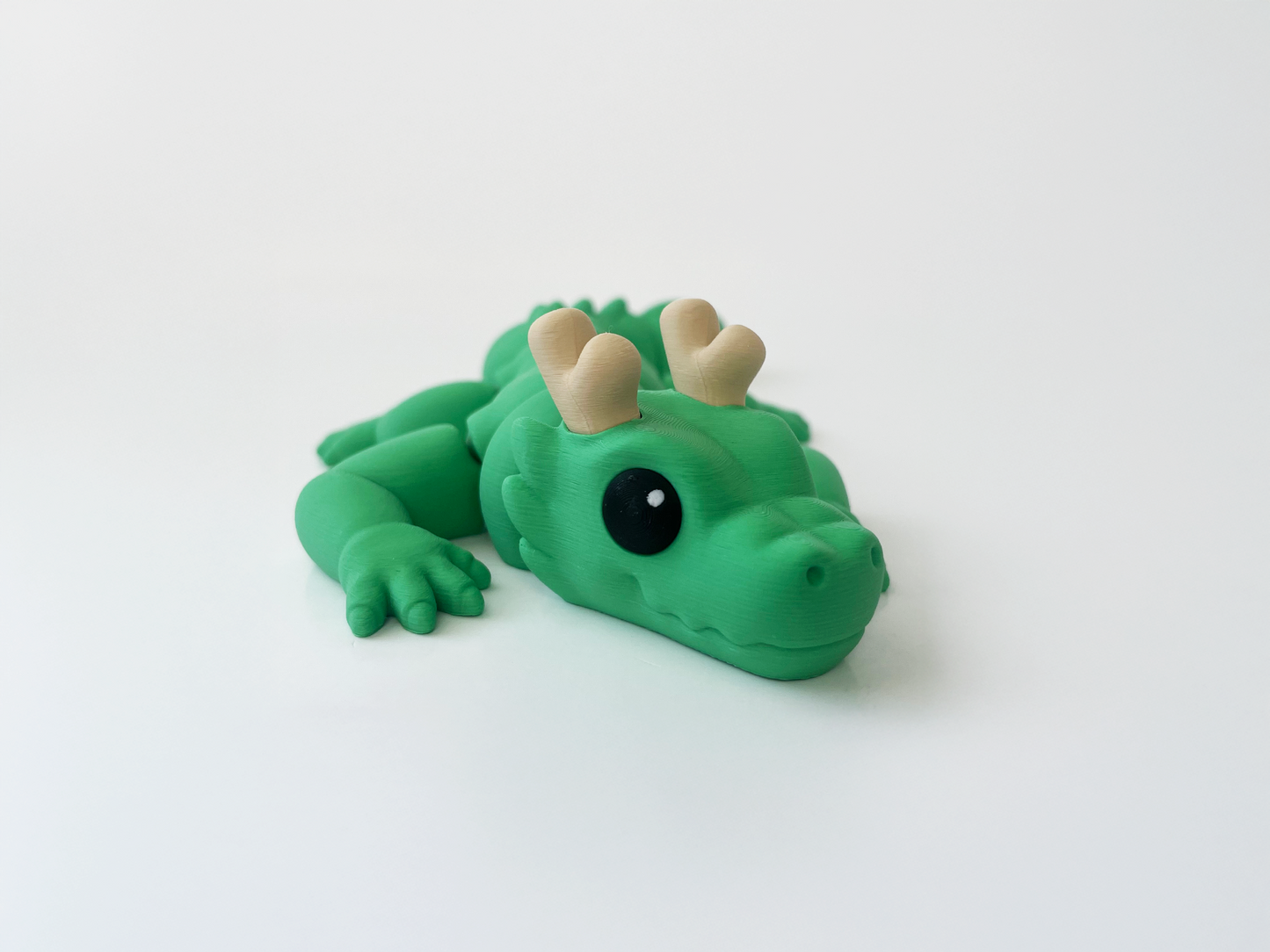 Zou's Green Dragon Fidget Toy- - Medium High-Quality 3D Printed Articulated Dragon for Tabletop Tactile Play & Stress Relief