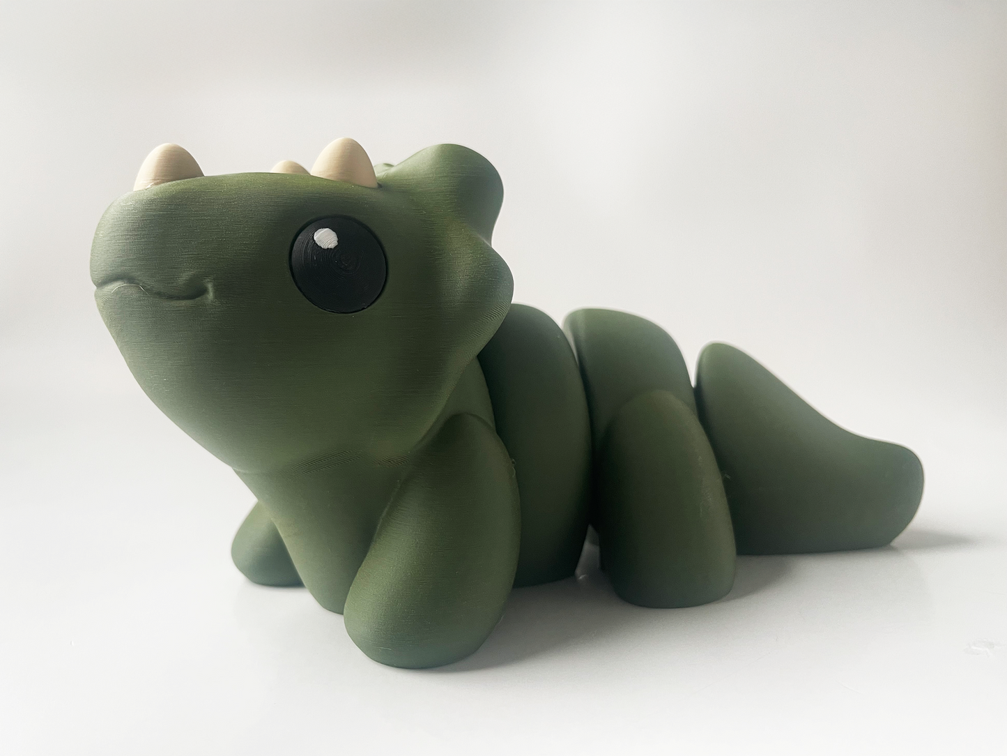 ZOU's BIG Dark Green Triceratops Dino Fidget Toy - High-Quality 3D Printed Articulated Dinosaur for Indoor & Outdoor Stress Relief Play