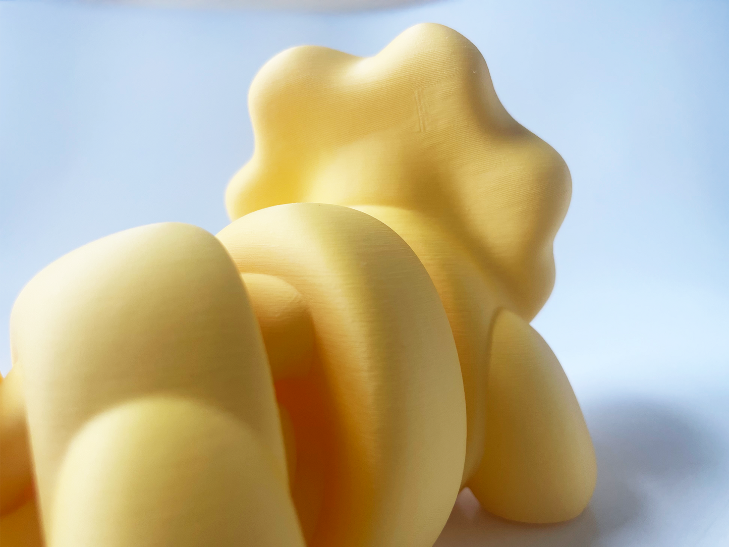 ZOU's BIG Yellow Triceratops Dino Fidget Toy - High-Quality 3D Printed Articulated Dinosaur for Indoor & Outdoor Stress Relief Play