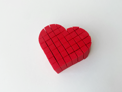 Mom’s Pixel Heart Fidget Toy- - High-Quality 3D Printed Articulated Heart for Tabletop Tactile Play