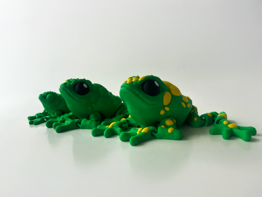 3D Printed Green Toad Toy: Posable Cinderwing3D Design