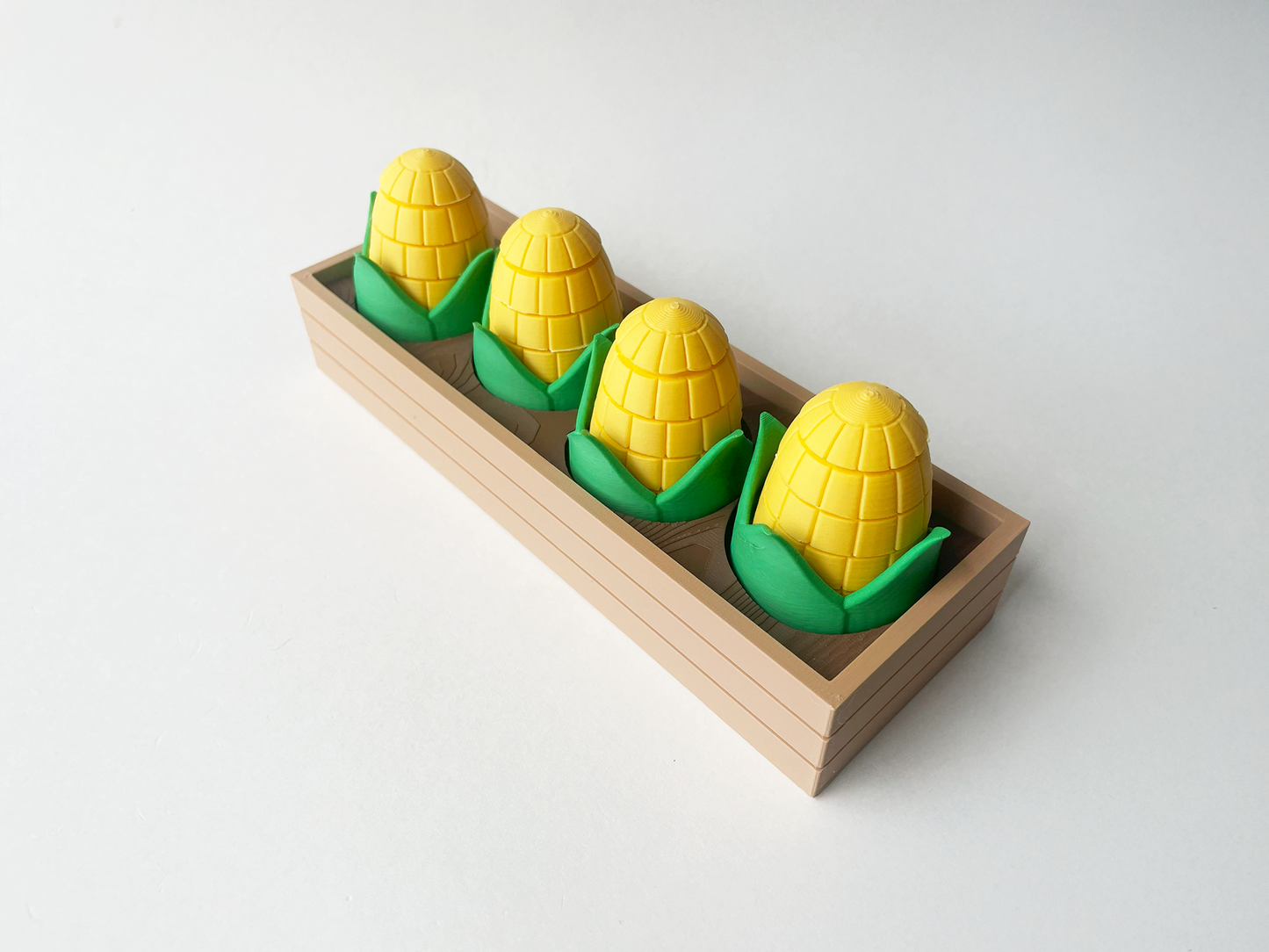 Mom's American Corn Garden Set on a Linear Plate - Articulated Garden for Tabletop Tactile Play & Stress Relief